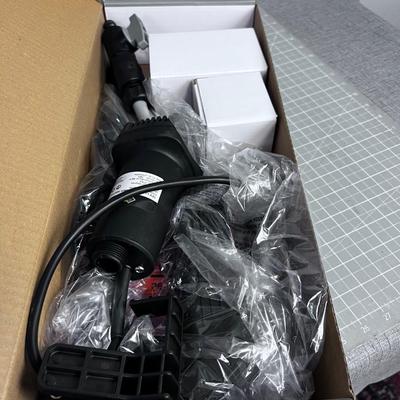 Steel Grip 12-Volt RAIN WATER Pump 