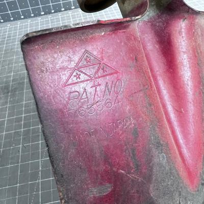 Folding Shovel 