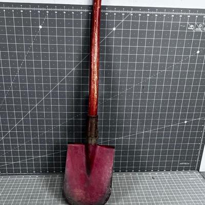 Folding Shovel 