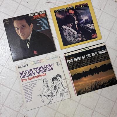 Over 100 Vinyls in Different Genres (WM-DZ)