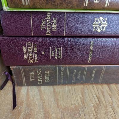 Assortment Of Vintage Spiritual Material #2 (G)