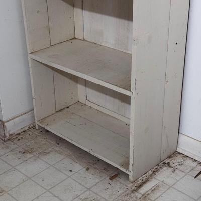 Two White Wooden Shelves (WM-DZ)