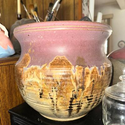 Mauve pink brown drip glaze pot