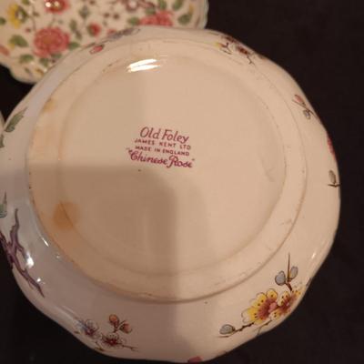 4 PIECES OF OLD FOLEY BONE CHINA FROM STAFFORDSHIRE ENGLAND