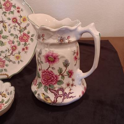 4 PIECES OF OLD FOLEY BONE CHINA FROM STAFFORDSHIRE ENGLAND