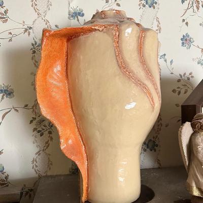 Art pottery conch shell