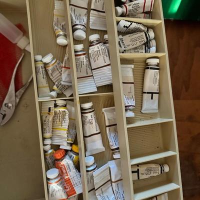 Tacklebox with paint