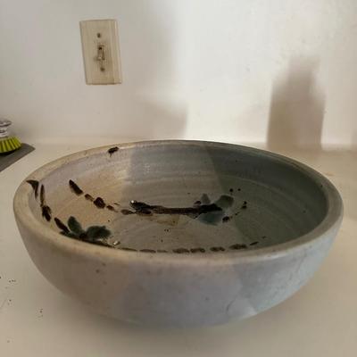 Pottery bowl