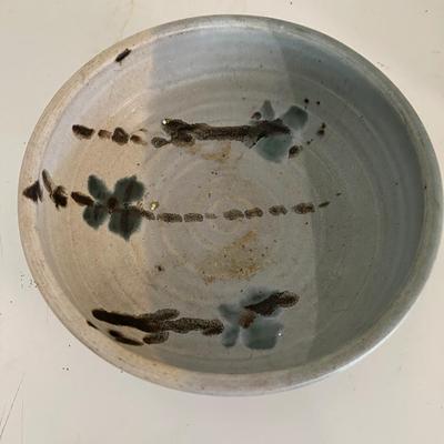 Sale Photo Thumbnail #141: Pottery bowl