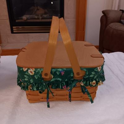 LONGENBERGER LINED BASKET W/2 HANDLES, LID AND AN INTERIOR WOODEN LIFT PLUS A 2ND BASKET