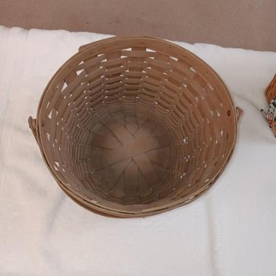 2 LONGENBERGER BASKETS