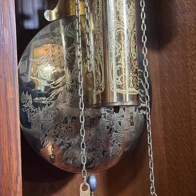 LOT 2L: Vintage Howard Miller Grandfather Clock