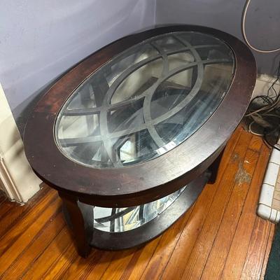 LOT 4L: Two Round End Tables w/ Matching Coffee Table