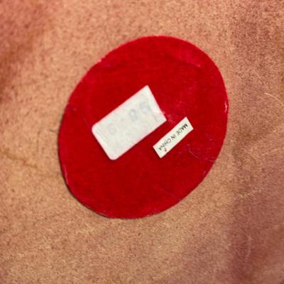 LOT 6D: The Crosa Collection Lady in Garden Table Lamp