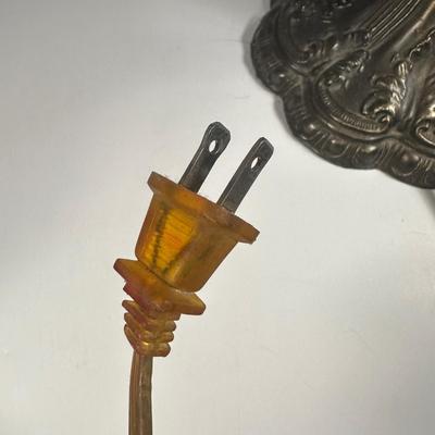 LOT 7D: Stained Glass Tiffany-Style Lamp