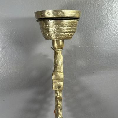 LOT 8D: 22” Aluminum Seahorse Candle Holder