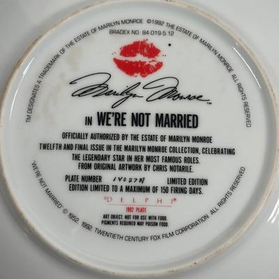 LOT 16D: Vintage Delphi Marilyn Monroe Decorative Plates