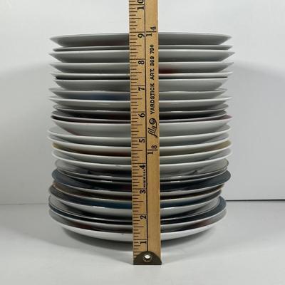 LOT 16D: Vintage Delphi Marilyn Monroe Decorative Plates