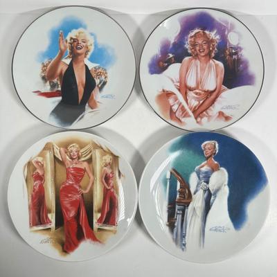 LOT 16D: Vintage Delphi Marilyn Monroe Decorative Plates