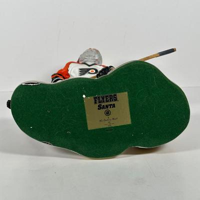 LOT 19D: The Danbury Mint Philadelphia Flyers Santa & Mrs Claus Figurines