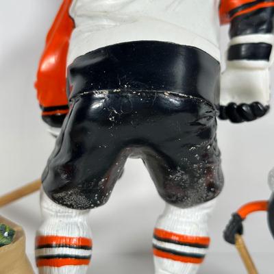 LOT 19D: The Danbury Mint Philadelphia Flyers Santa & Mrs Claus Figurines