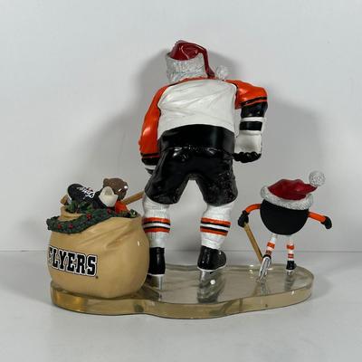 LOT 19D: The Danbury Mint Philadelphia Flyers Santa & Mrs Claus Figurines