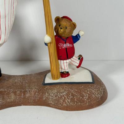 LOT 21D: The Danbury Mint Philadelphia Phillies Santa & Mrs Claus Figurines & Ornament