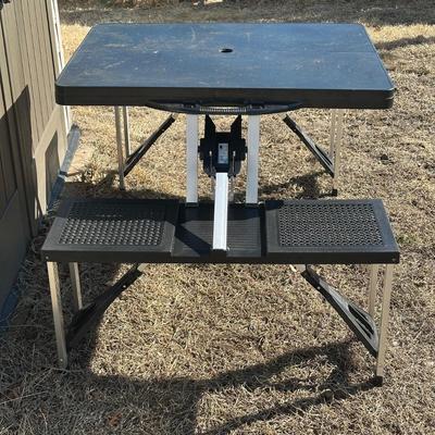 LOT 22D: Oniva Portable Folding Picnic Table
