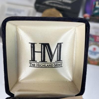 LOT 27A: Philadelphia Sports Coins Pins & More!