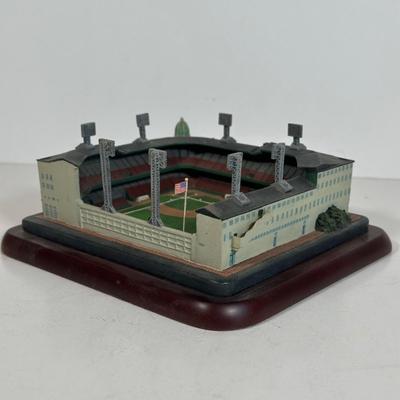 LOT 29A: The Danbury Mint Shibe Park, Citizens Bank Park & Veterans Stadium