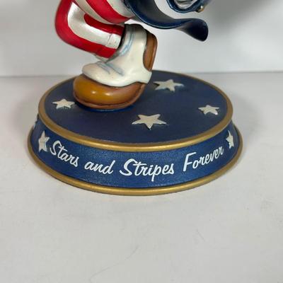 LOT 34A: Disney Tradition, The Danbury Mint & Jim Shore Enesco Mickey Figures