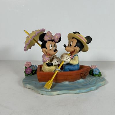 LOT 37A: Disney/The Hamilton Collection - Mickey & Minnie’s Timeless Romance Collection