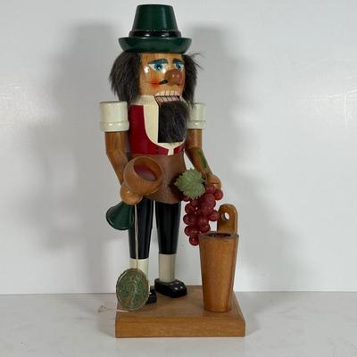 LOT 39A: Wine Maker Wettengl Wooden Nutcracker - Made in Germany