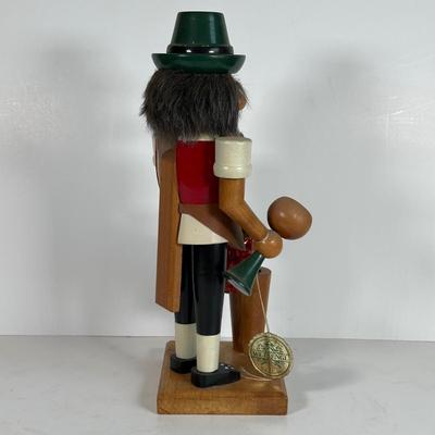 LOT 39A: Wine Maker Wettengl Wooden Nutcracker - Made in Germany