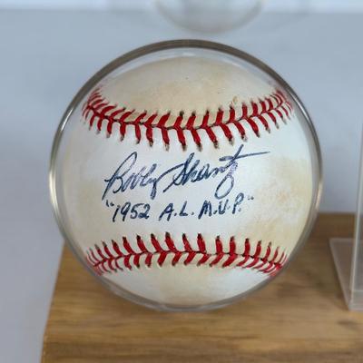 LOT 40A: Bobby Shantz Signed Baseball w/ Topps Card