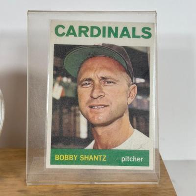 LOT 40A: Bobby Shantz Signed Baseball w/ Topps Card