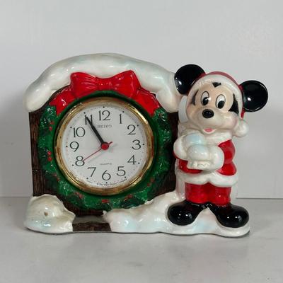 LOT 84A: Mickey & Minnie Christmas Decor - You’re All I Want For Christmas, Shelf Sitters & More