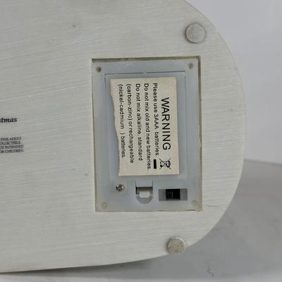 LOT 84A: Mickey & Minnie Christmas Decor - You’re All I Want For Christmas, Shelf Sitters & More