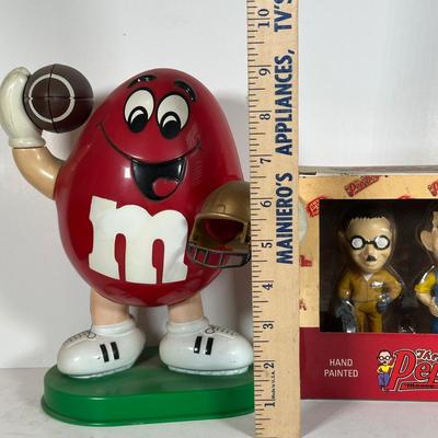 LOT 101A: Vintage Advertising - Kellogg’s, Pepboys & More