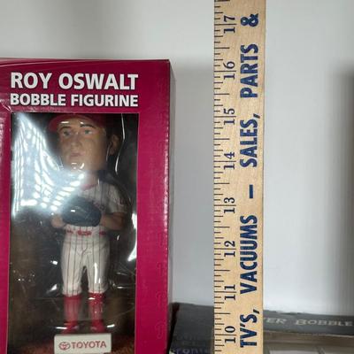 LOT 110A: Philadelphia Phillies Pitchers Bobbleheads NIB & More
