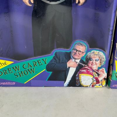LOT 112A: Vintage Drew Carey & Mimi Bobeck Dolls NIB & Signed Photo
