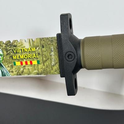 LOT 115A: Vietnam War Memorial Knife