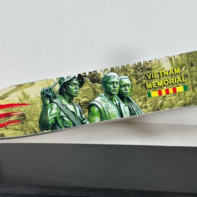 LOT 115A: Vietnam War Memorial Knife
