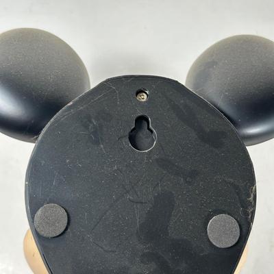 LOT 117A: The Bradford Exchange The Mickey Mouse Motion Clock