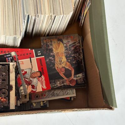 LOT 119A: Collection Of Basketball / Hockey Cards