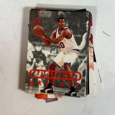 LOT 119A: Collection Of Basketball / Hockey Cards