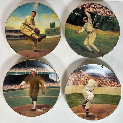LOT 174A: The Bradford Exchange Great Moments In Baseball & Delph The Legends Of Baseball Decorative Plates
