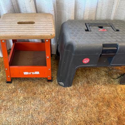 2 stools