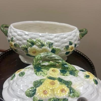 Tureen with yellow flowers