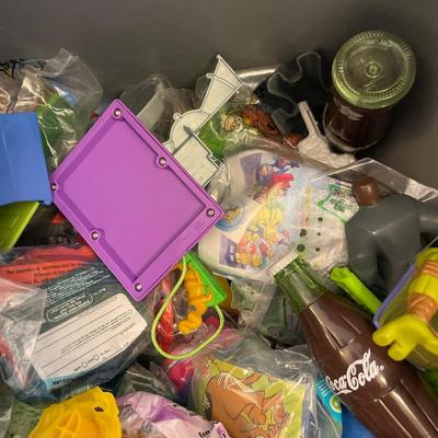 Kids meal toys with tote